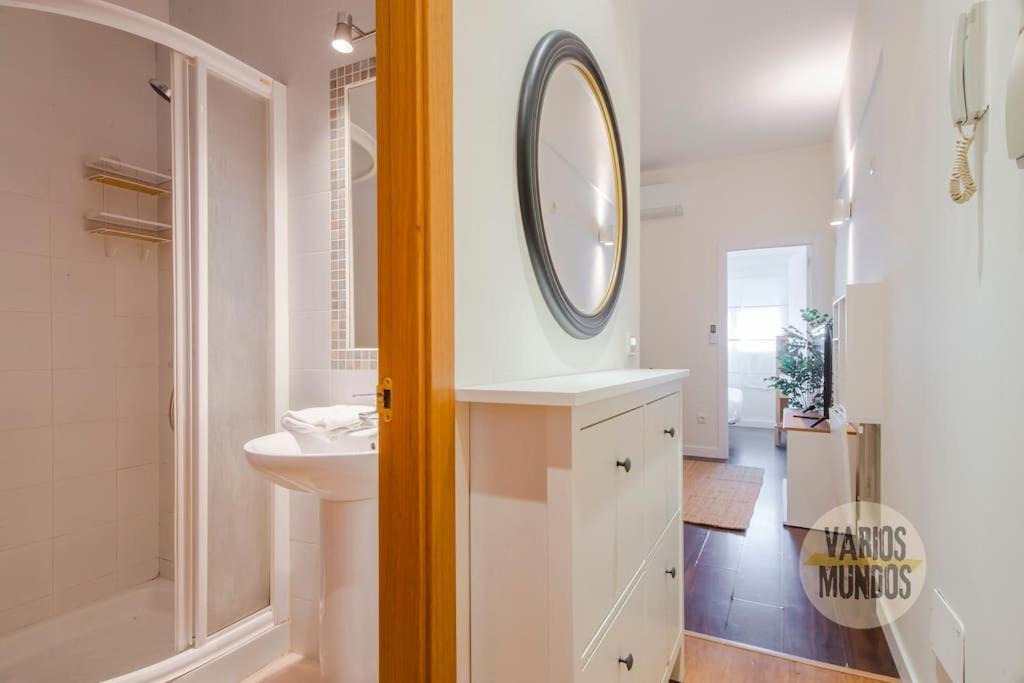 Super Cool Apt Para 4Pax En Plaza De Chueca Madrid Exterior photo